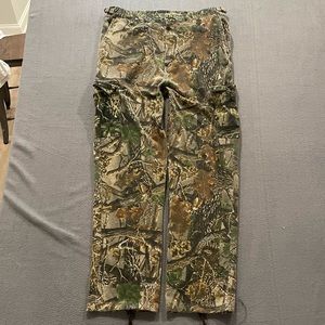 Cabela’s Pants Mens Large 3D Seclusion Camouflage Cargo Perforated Hunting